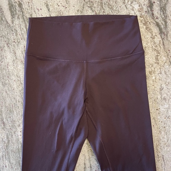 Lululemon Wunder Under Legging - Picture 3 of 8